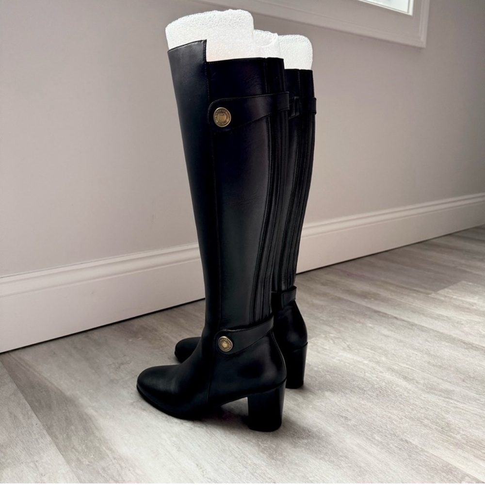 Women's Black Leather Knee-High Heeled Boots - Picture 4 of 9